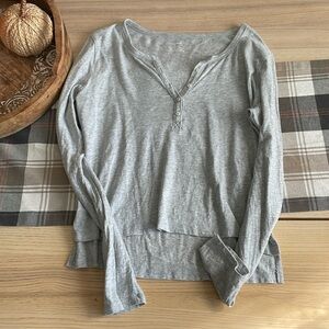 Gray Cropped Aerie Henley